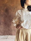 beige shirt vintage mood