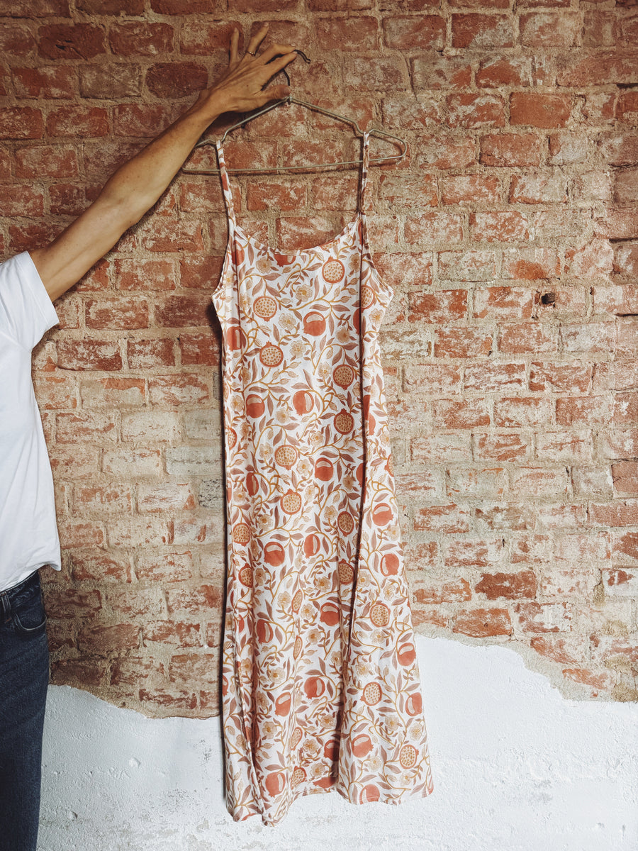 Pomegrenade sleeveless dress